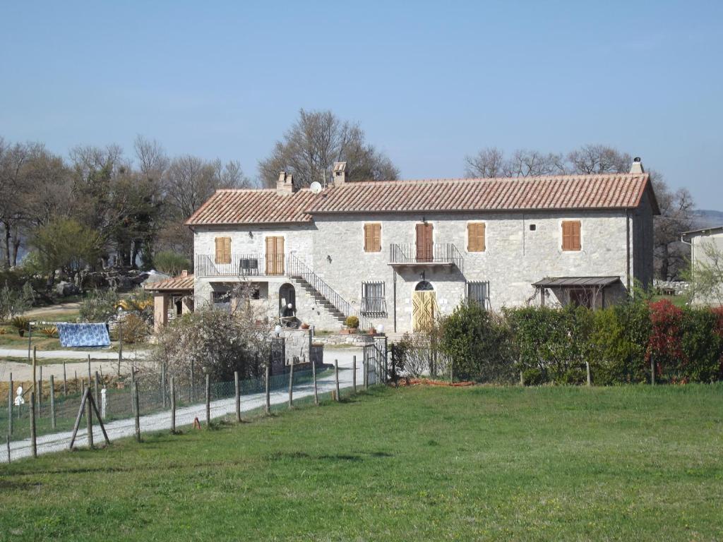 Agriturismo La Conserva Rocchette di Fazio Exterior foto